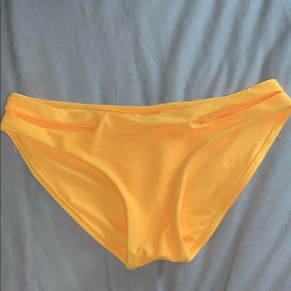 ZAFUL Yellow Wrap Bikini Set - Picture 2 of 4